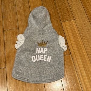 Excellent Condition Bond & Co Dog Hoodie Size Medium